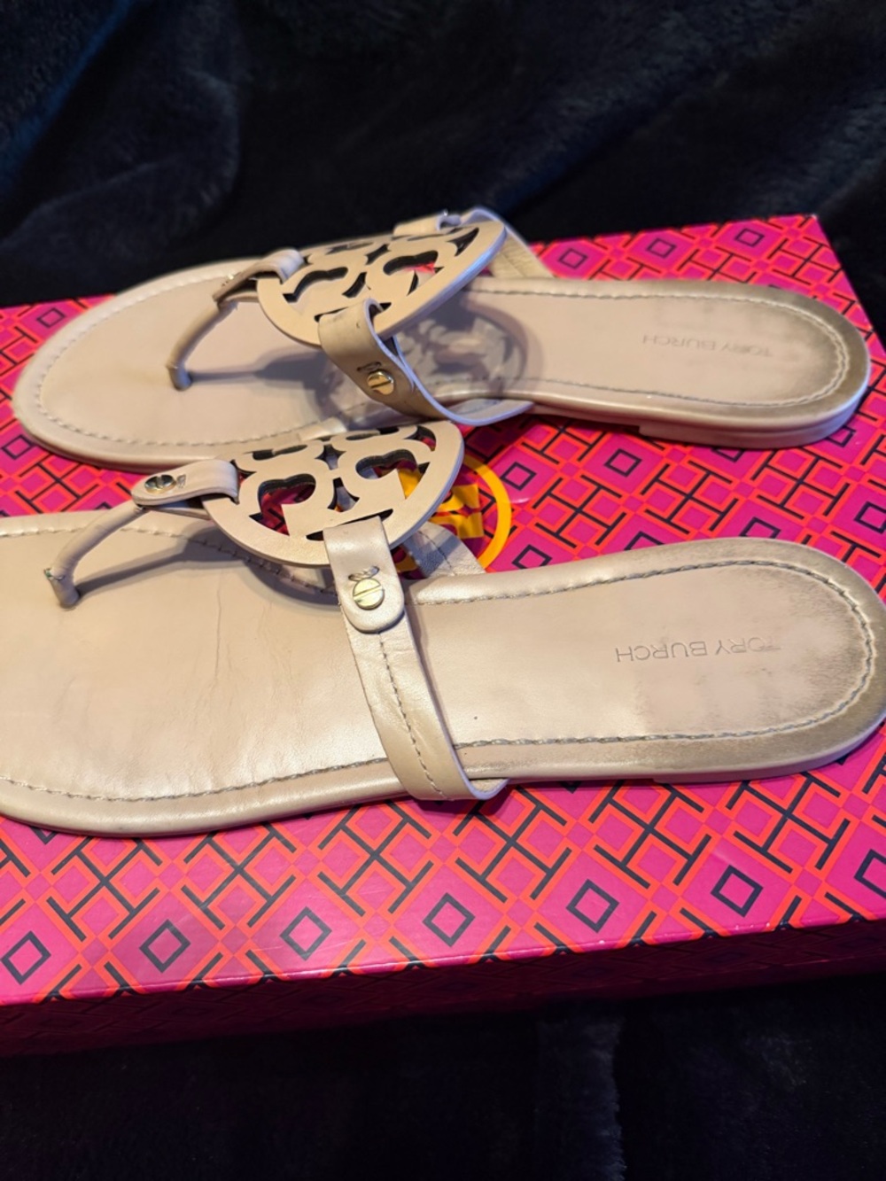 Tory Burch Miller in light sand - Picture 6 of 7